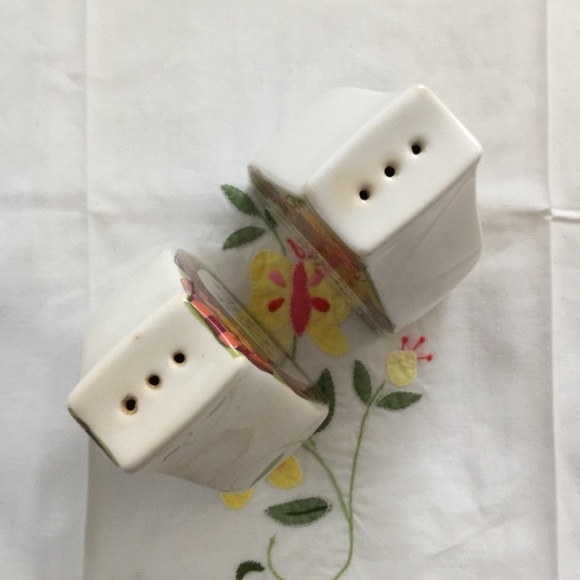 VTG Folklore Salt&Pepper Set by Figgio of Norway - Picture 4 of 7